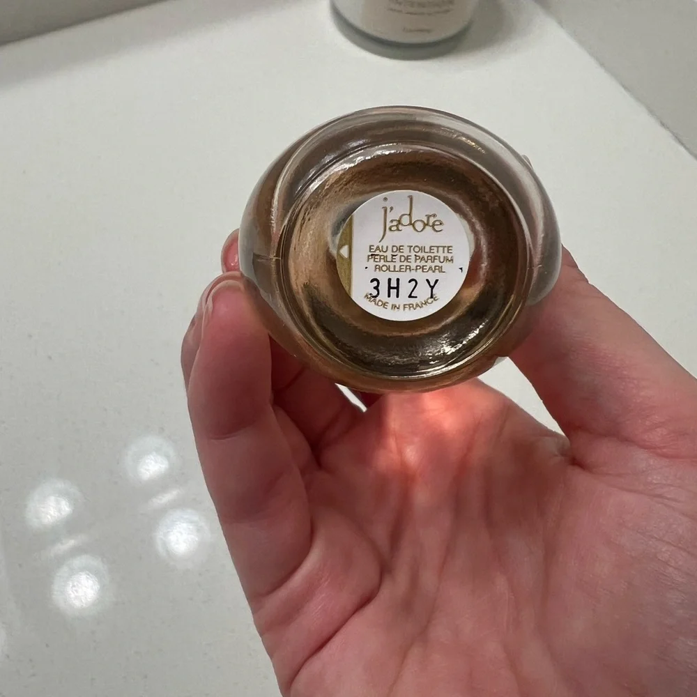 J’adore Eau De Toilette Roller Pearl - Picture 3 of 4